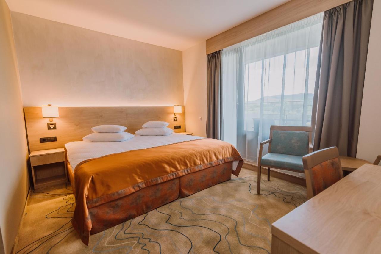 Ensana Ursina Otel Sovata Dış mekan fotoğraf